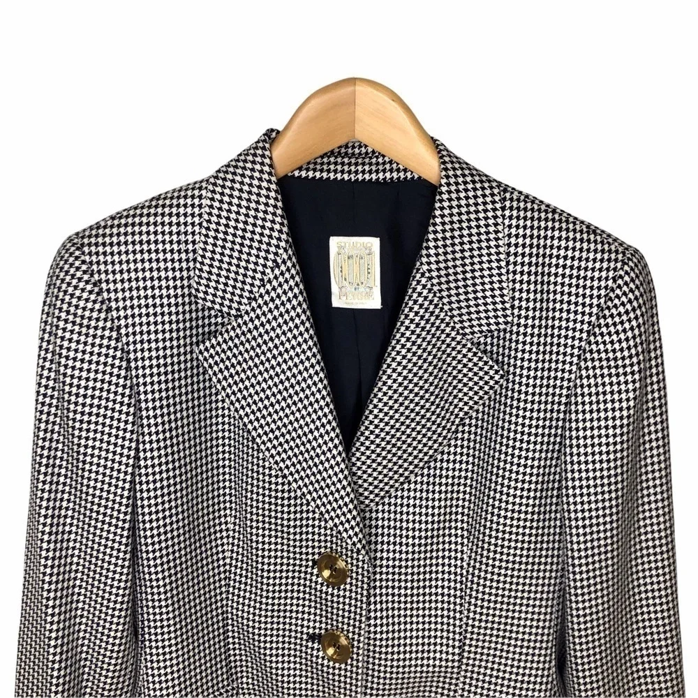 Gianfranco Ferre Houndstooth Blazer Vintage Size 12 Gold Buttons - Picture 2 of 9